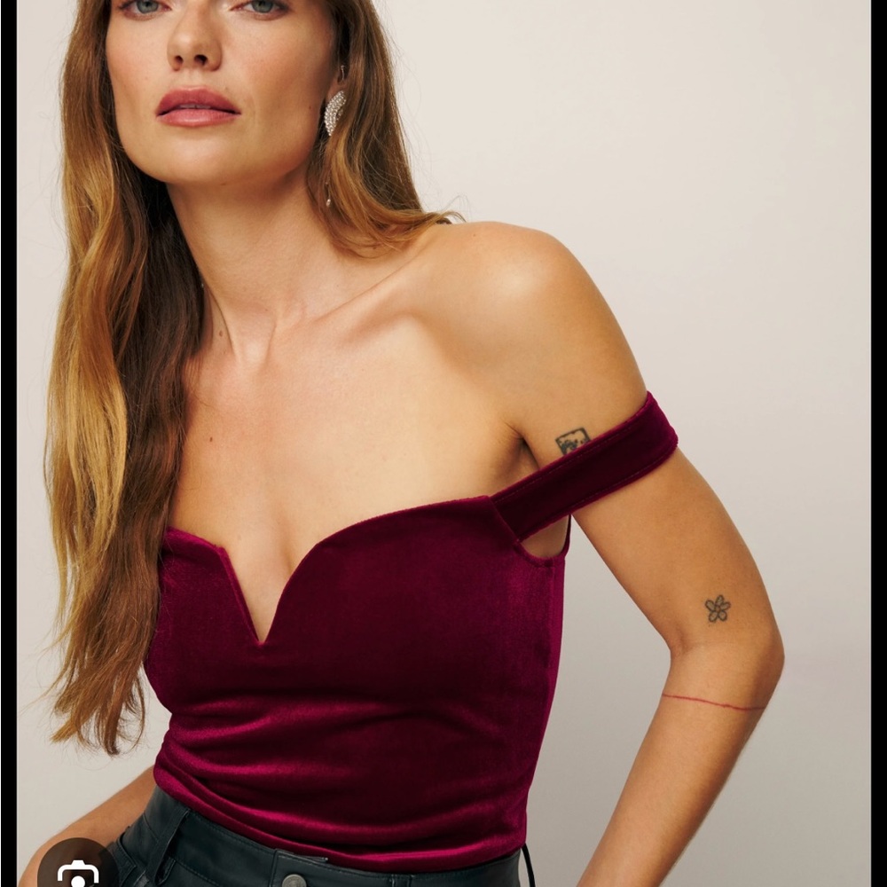 Reformation Andria Knit Top in Red Velvet NWT $98